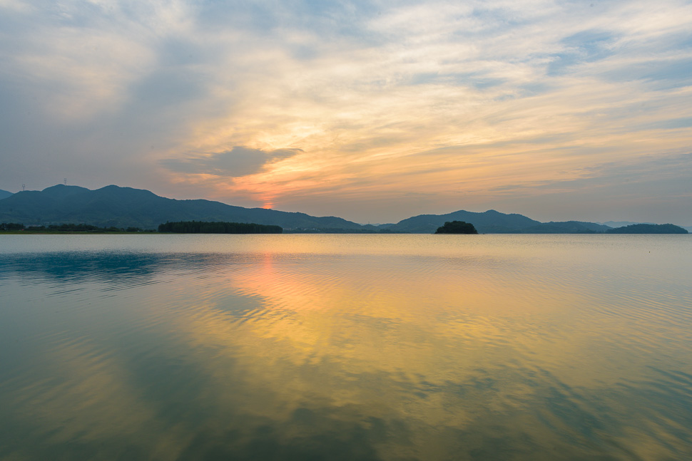 四明湖夕阳